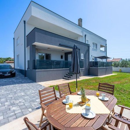 Domus Alba Apartments Pula Ngoại thất bức ảnh