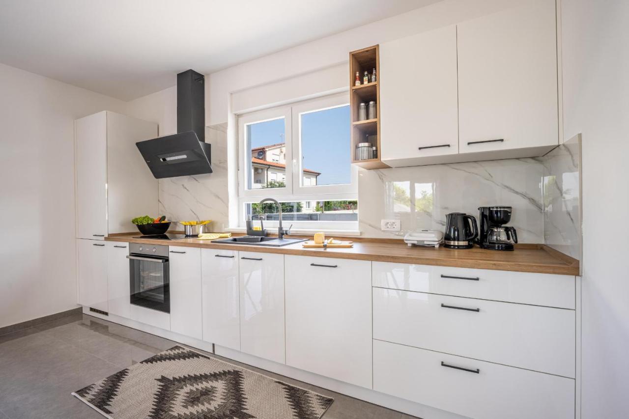 Domus Alba Apartments Pula Ngoại thất bức ảnh