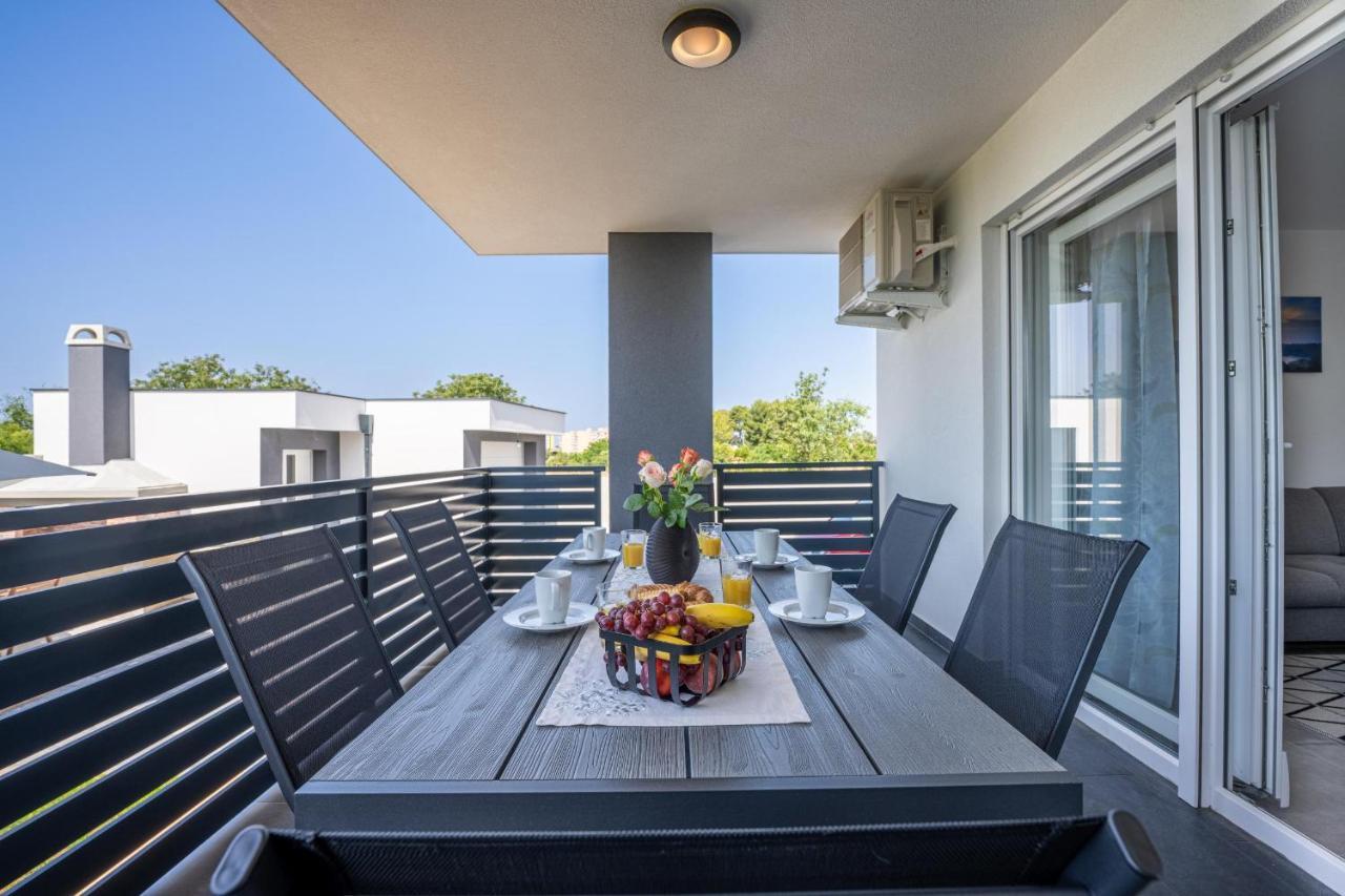 Domus Alba Apartments Pula Ngoại thất bức ảnh