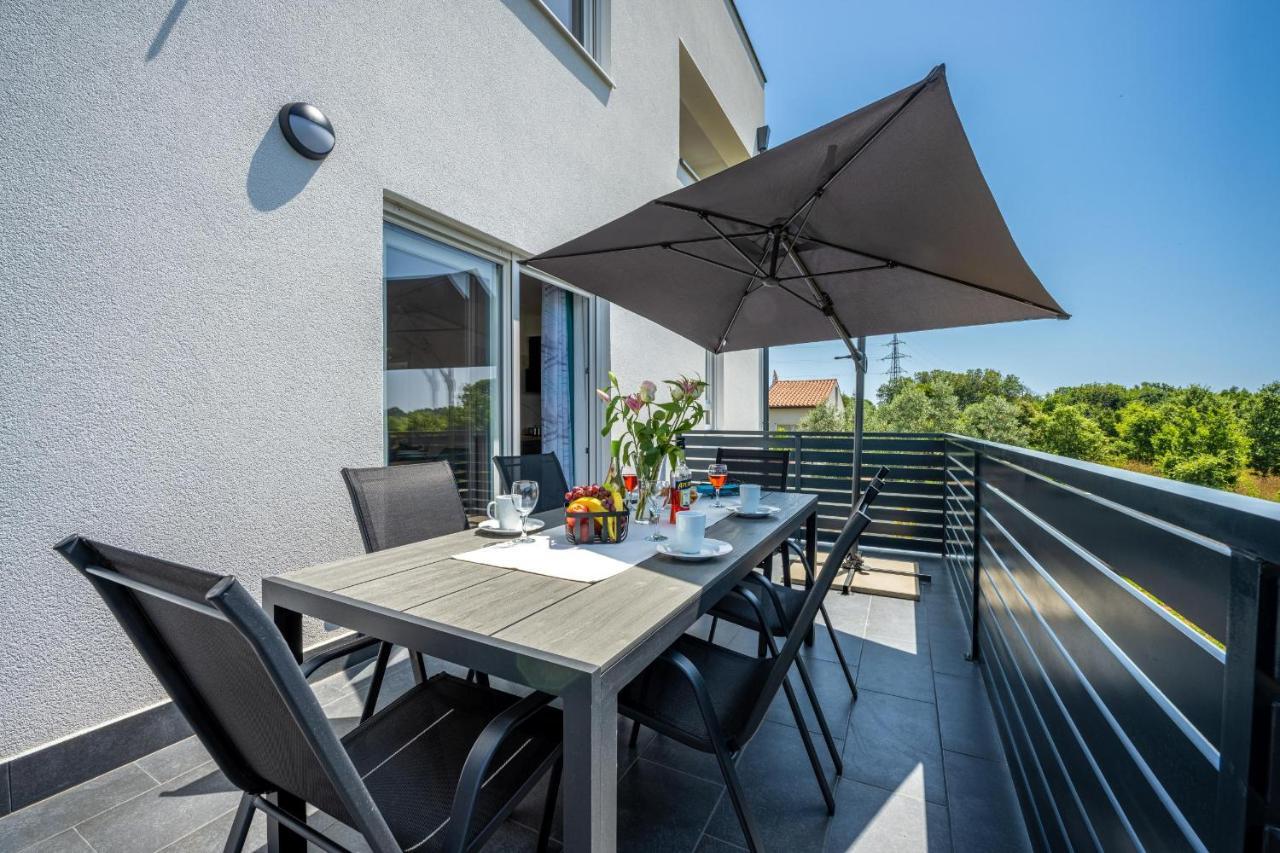 Domus Alba Apartments Pula Ngoại thất bức ảnh