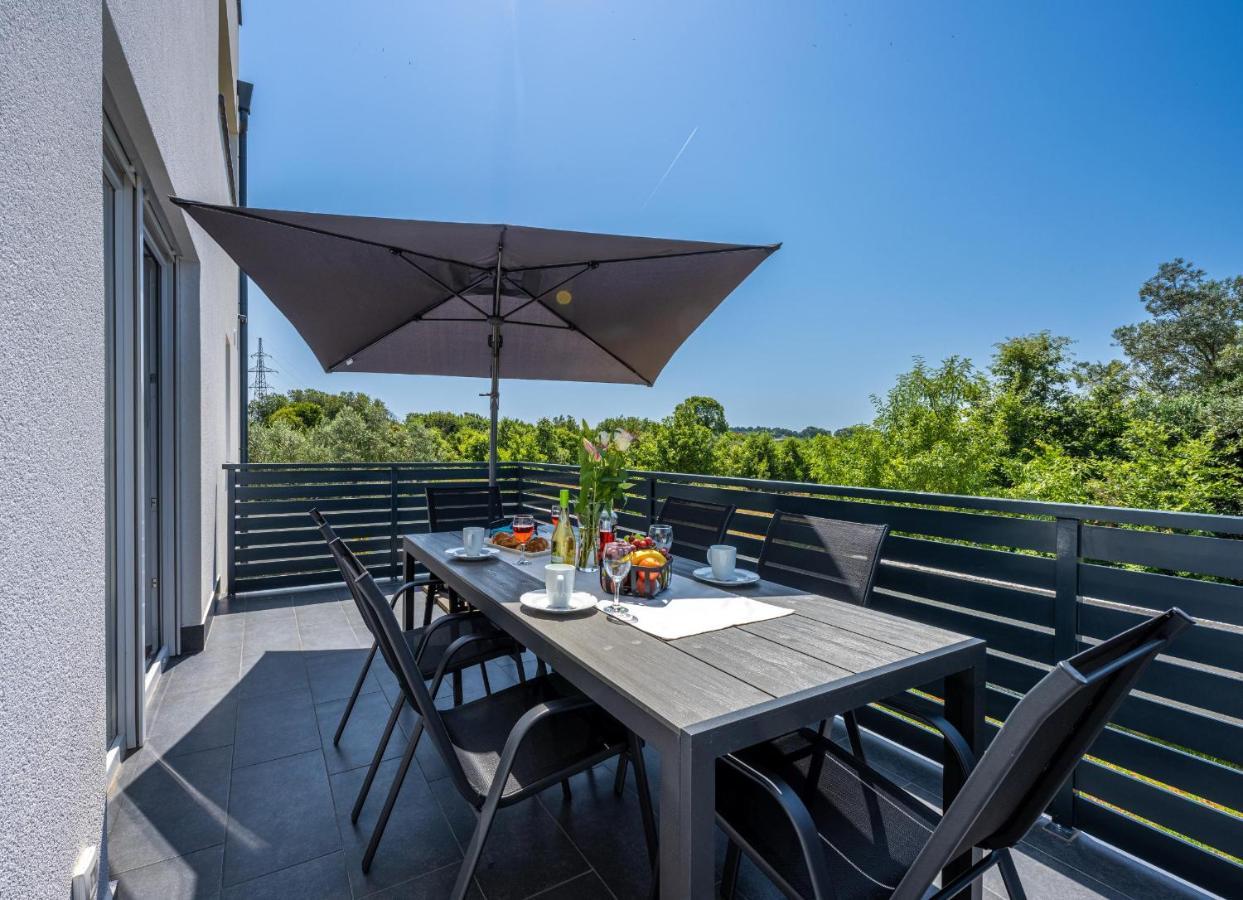 Domus Alba Apartments Pula Ngoại thất bức ảnh
