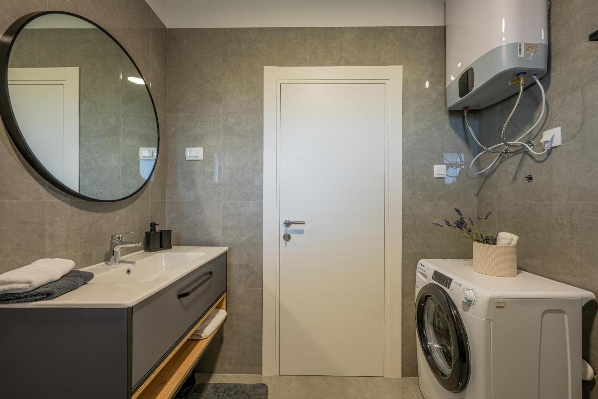 Domus Alba Apartments Pula Ngoại thất bức ảnh